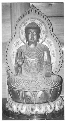 木造釈迦如来坐像（出石寺）の画像