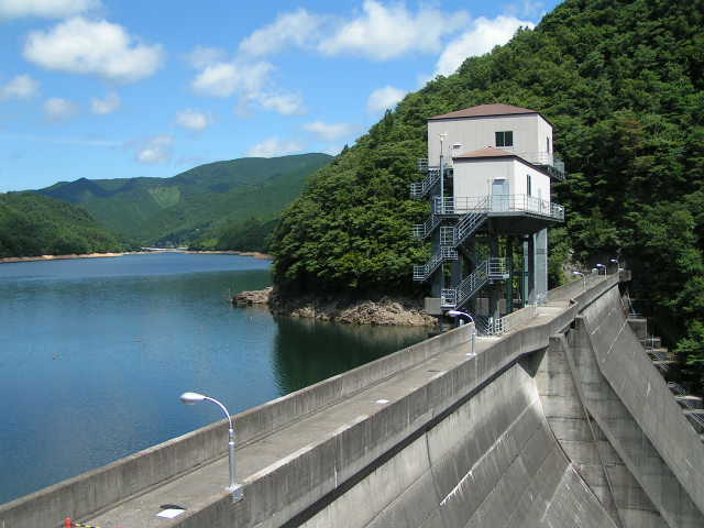 面河ダムの画像