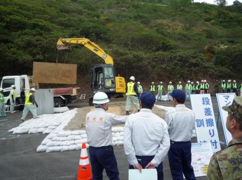 10月17日（木曜日）愛媛県原子力防災訓練（現地訓練視察）（伊方町）