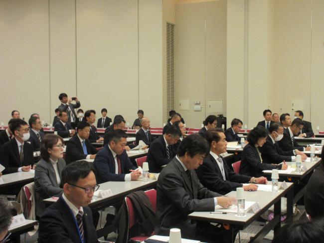 1108_地すべりがけ崩れ対策都道府県議会協議会総会