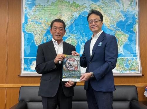 8月5日（火曜日）防衛事務次官訪問（東京都）