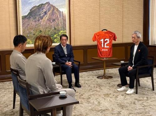 12月1日（月曜日）愛媛FCの2025シーズン結果報告（県庁）