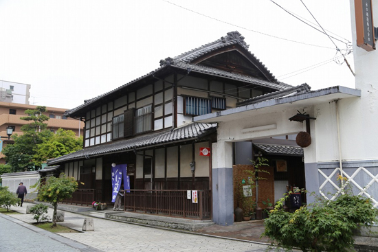 水口酒造店舗兼主屋の画像1