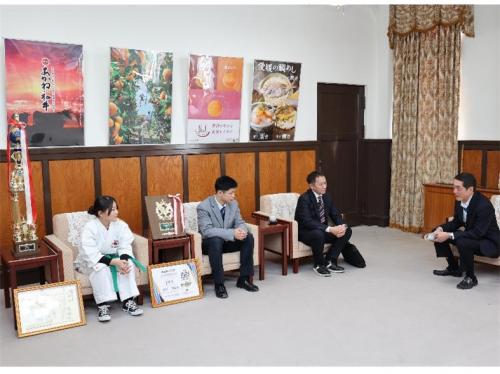 2月19日(木曜日)武道団体関係者らの訪問(県庁)