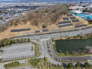 総合運動公園太陽光発電設備設置写真