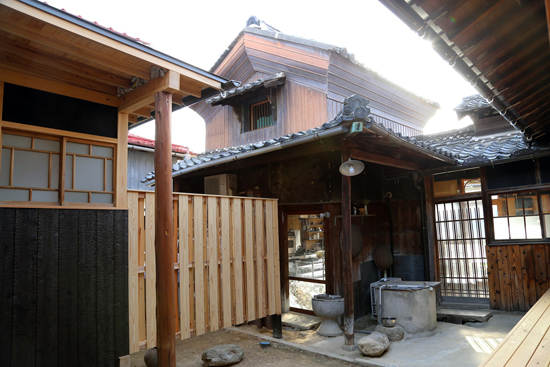 上弓削田坂家住宅主屋ほか２件の画像2