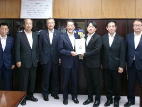 6月4日(木曜日)農林水産副大臣への重要施策提案・要望(東京都)