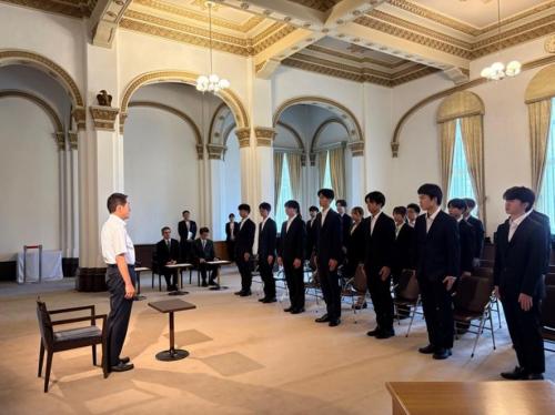 7月2日（木曜日）愛媛県地域医療医師確保奨学金制度活用の愛媛大学医学部生らの訪問（県庁）