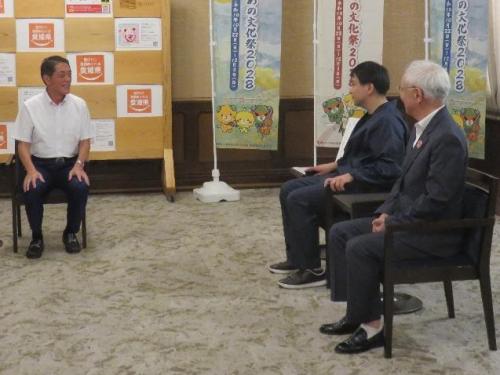 7月13日（月曜日）愛顔えひめの文化祭2028広報大使「愛顔の文化アンバサダー」委嘱式（県庁）