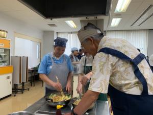 やきそば(2)