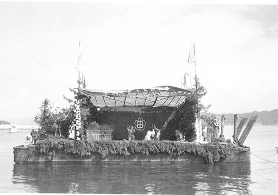 興居島の船踊の画像