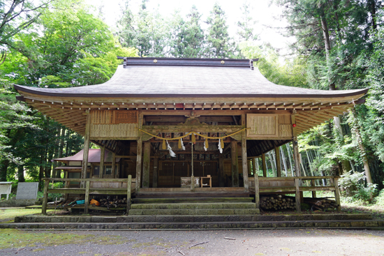 八幡神社本殿・拝殿の画像1