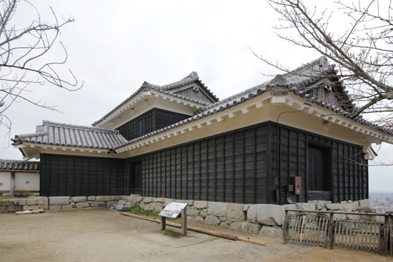 松山城太鼓門ほか３件の画像4