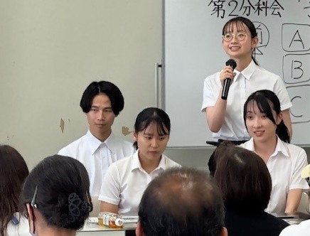 集い写真（事例発表）